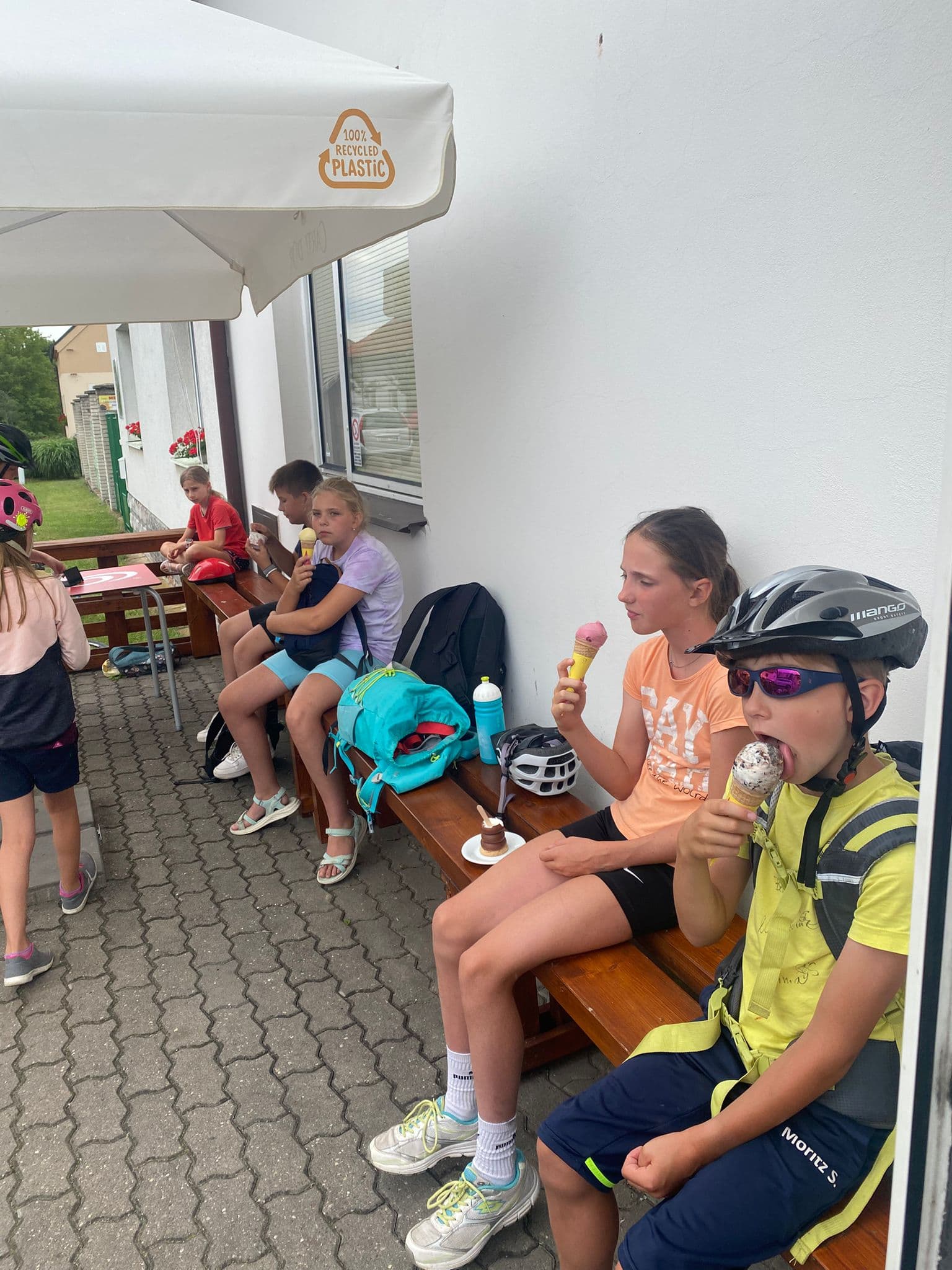 Fotografie z tábora 16