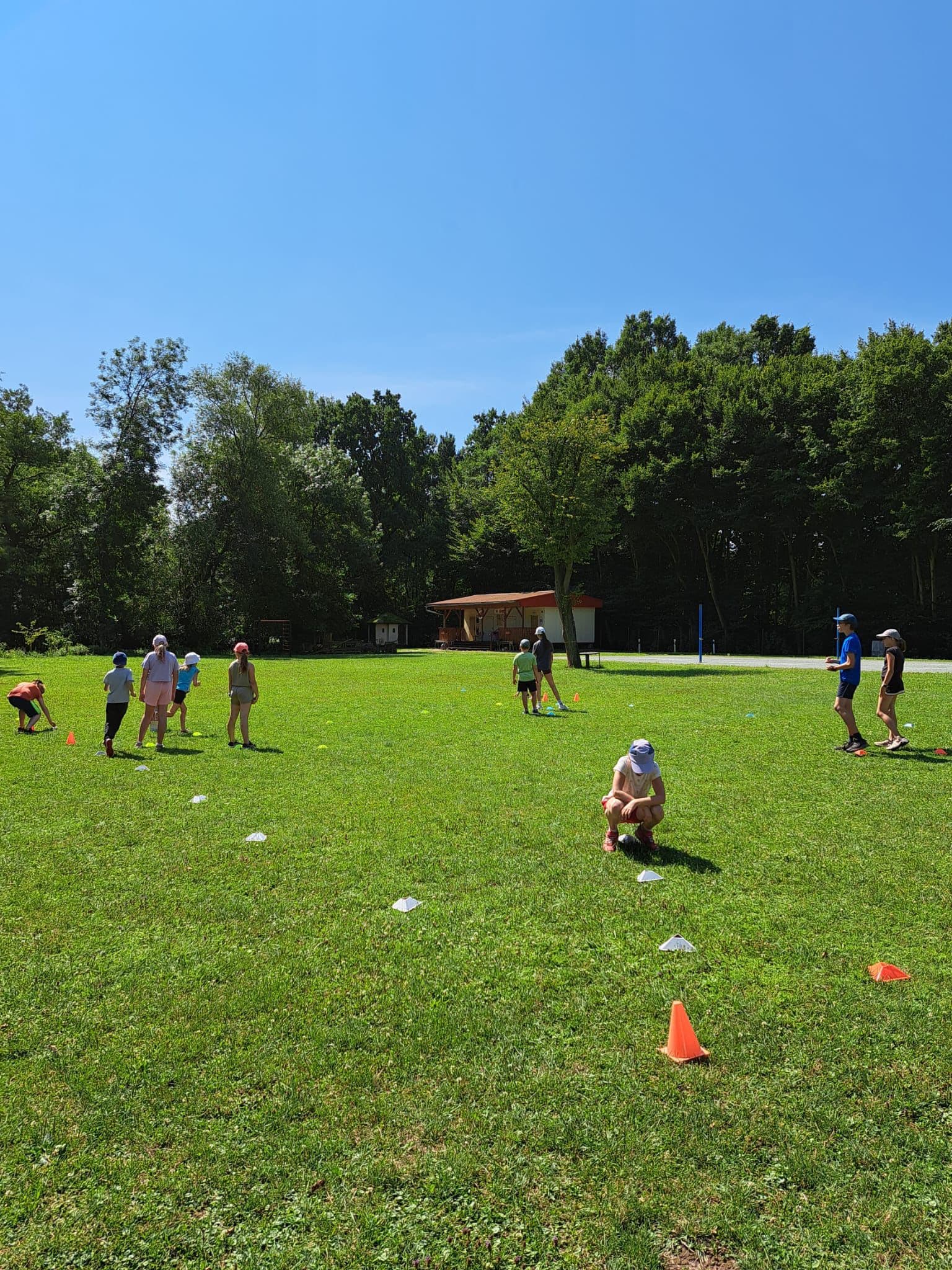 Fotografie z tábora 25