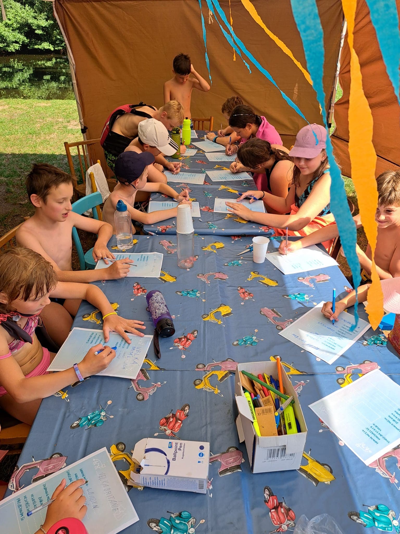 Fotografie z tábora 54