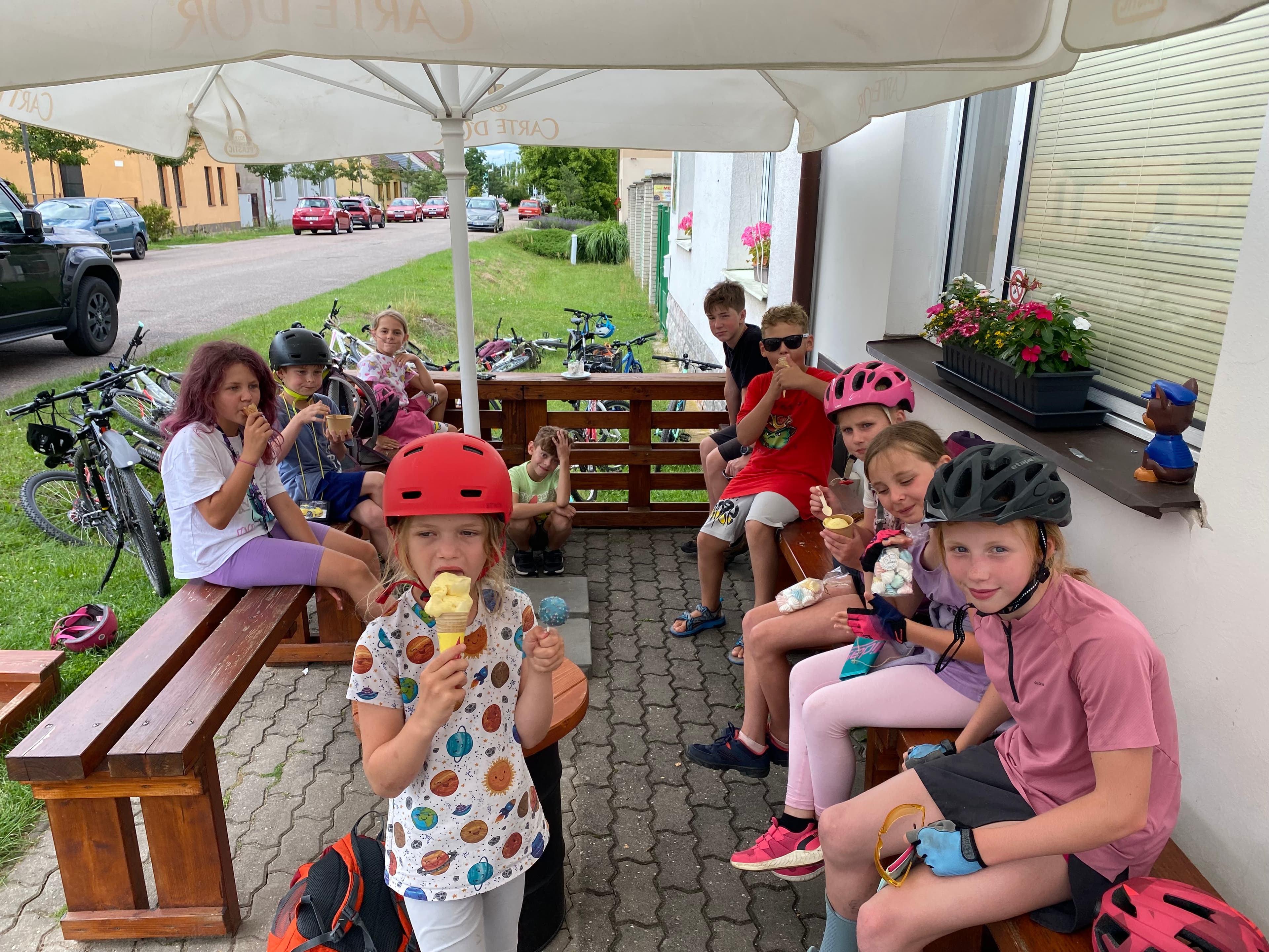 Fotografie z tábora 61